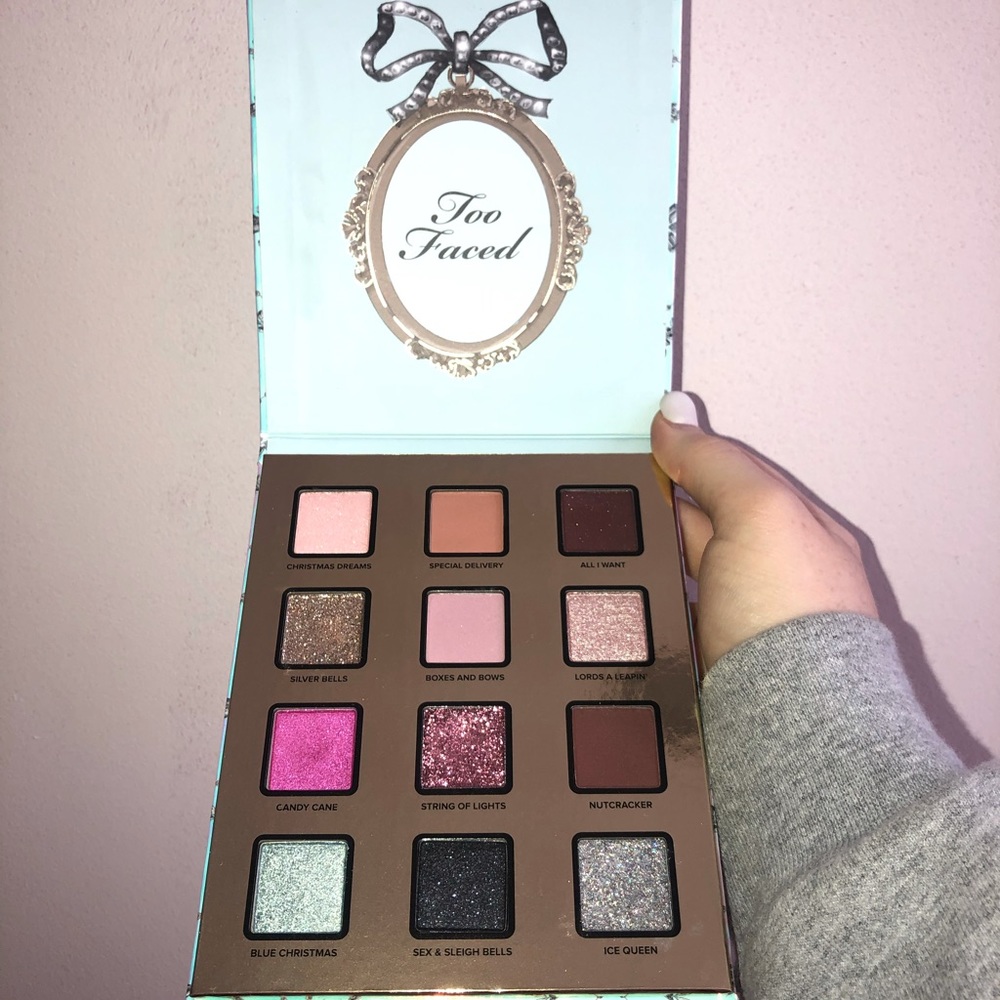 Too Faced Eyeshadow Pallet
